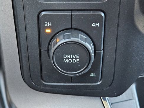 Used 2022 Ford F150 XLT image 23