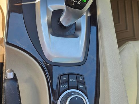 Used 2010 BMW 535i xDrive Wagon image 23