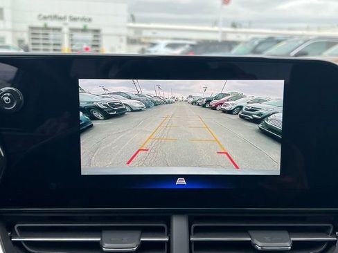 Certified 2024 Chevrolet Trax LT w/ Driver Confidence Package FWD image 24