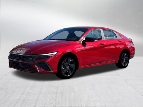 New 2026 Hyundai Elantra Sport image 2