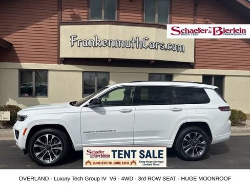 Used 2021 Jeep Grand Cherokee L Overland w/ Luxury Tech Group IV AWD/4WD image 11