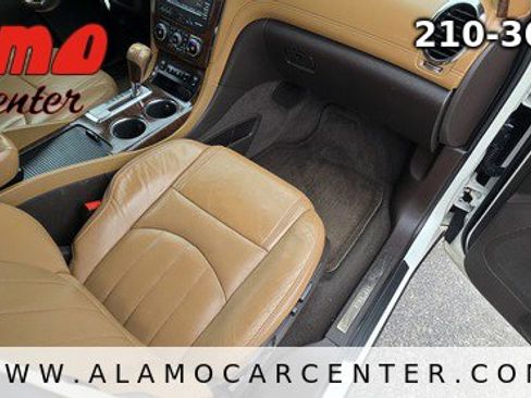 Used 2014 Buick Enclave Leather FWD image 16