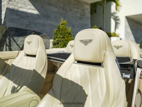 Used 2015 Bentley Continental GT Speed image 34