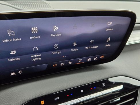 Used 2026 Buick Enclave Preferred FWD image 17