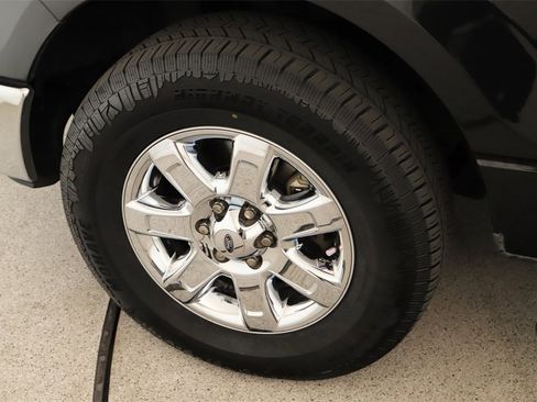 Used 2014 Ford F150 XLT w/ Equipment Group 302A Luxury image 31