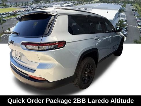 New 2026 Jeep Grand Cherokee L 4WD image 4