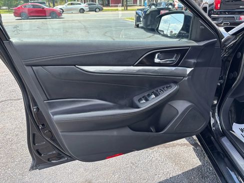 Used 2020 Nissan Maxima 3.5 SV w/ Floor Mat Group image 22