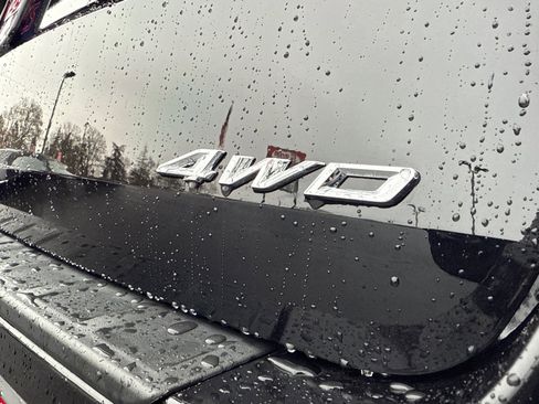 Used 2025 Ford Explorer Platinum w/ LUX Leather Package image 5