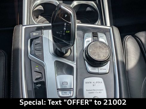 Used 2018 BMW 750i xDrive AWD/4WD image 31