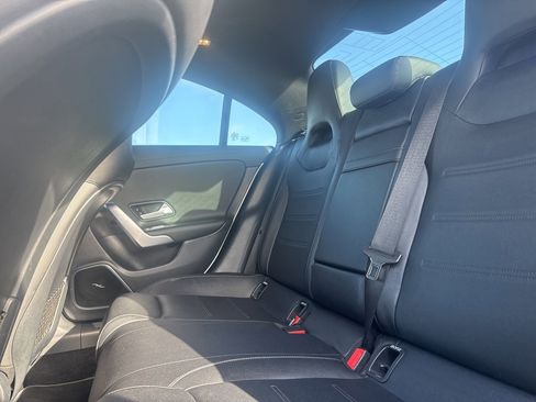 Used 2020 Mercedes-Benz CLA 250 image 21