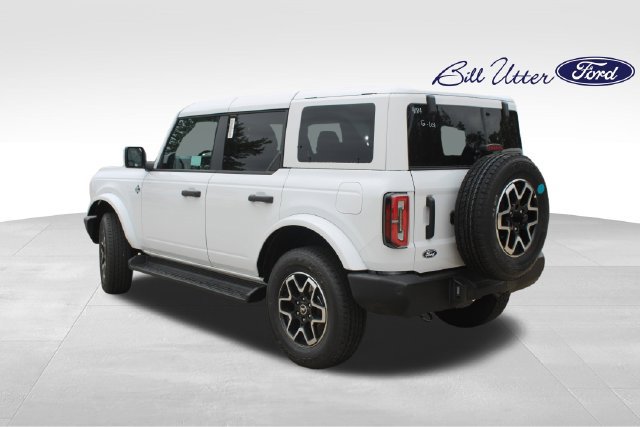 New 2026 Ford Bronco Outer Banks AWD/4WD image 4