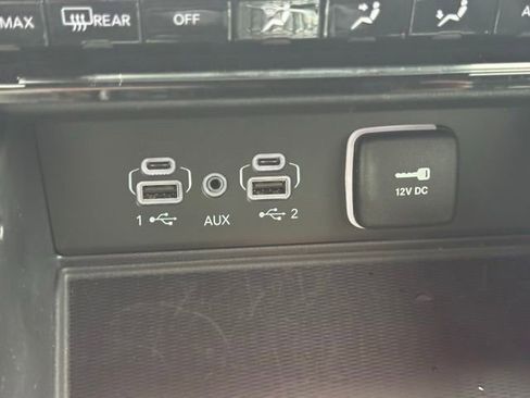 New 2024 Jeep Grand Cherokee Overland w/ Advanced Protech Group III image 35