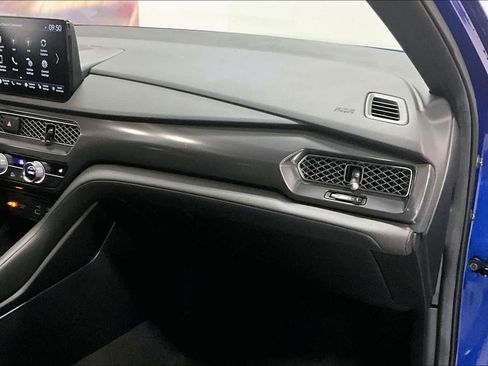 Used 2024 Acura Integra A-Spec image 21