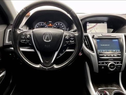 Used 2018 Acura TLX V6 w/ Technology Package FWD image 4