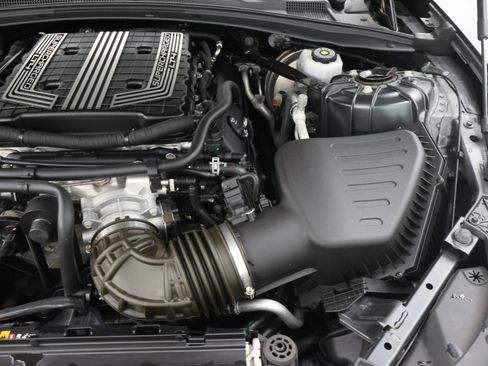 Used 2017 Chevrolet Camaro ZL1 RWD image 17