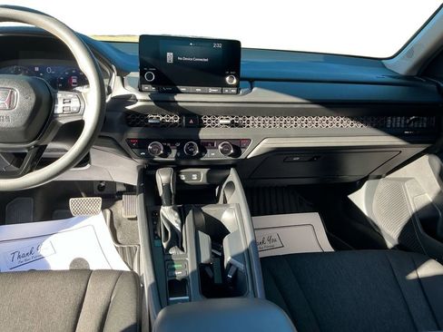 Used 2024 Honda Accord EX image 11