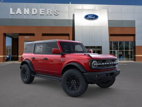 New 2026 Ford Bronco Outer Banks w/ Sasquatch Package AWD/4WD image 7