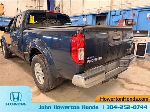 Used 2017 Nissan Frontier SV image 10