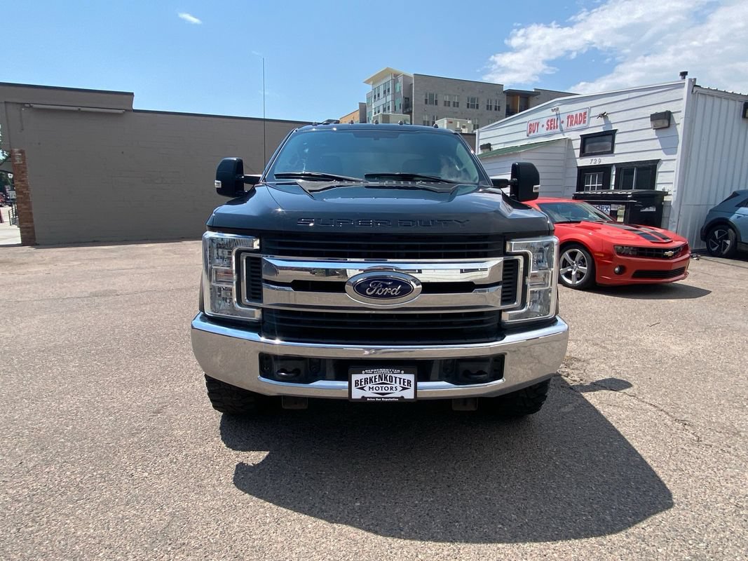 Used 2018 Ford F250 XLT AWD/4WD image 9