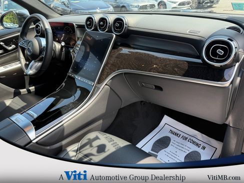Used 2024 Mercedes-Benz GLC 300 GLC 300 image 29