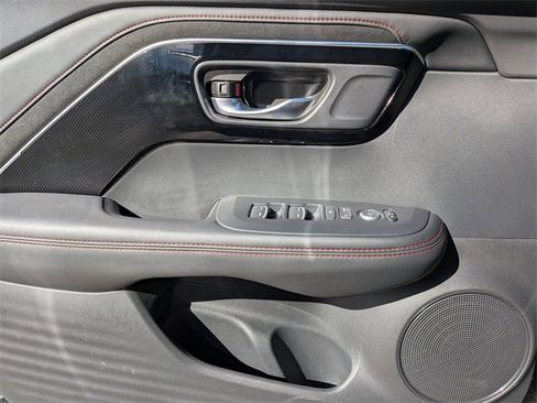 Certified 2025 Acura ADX A-Spec image 26