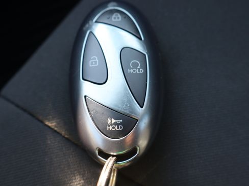 Used 2025 Hyundai Elantra Sport FWD image 25