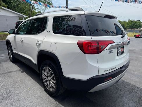 Used 2018 GMC Acadia SLE FWD image 3
