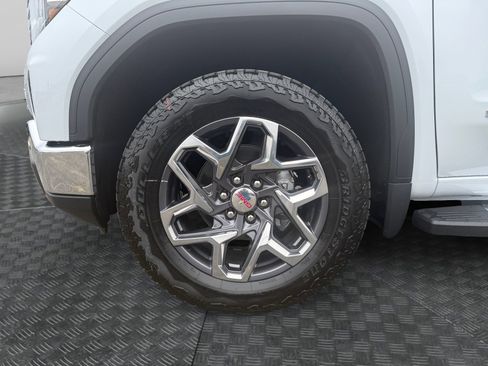 New 2026 GMC Sierra 1500 SLT w/ SLT Premium Package AWD/4WD image 14