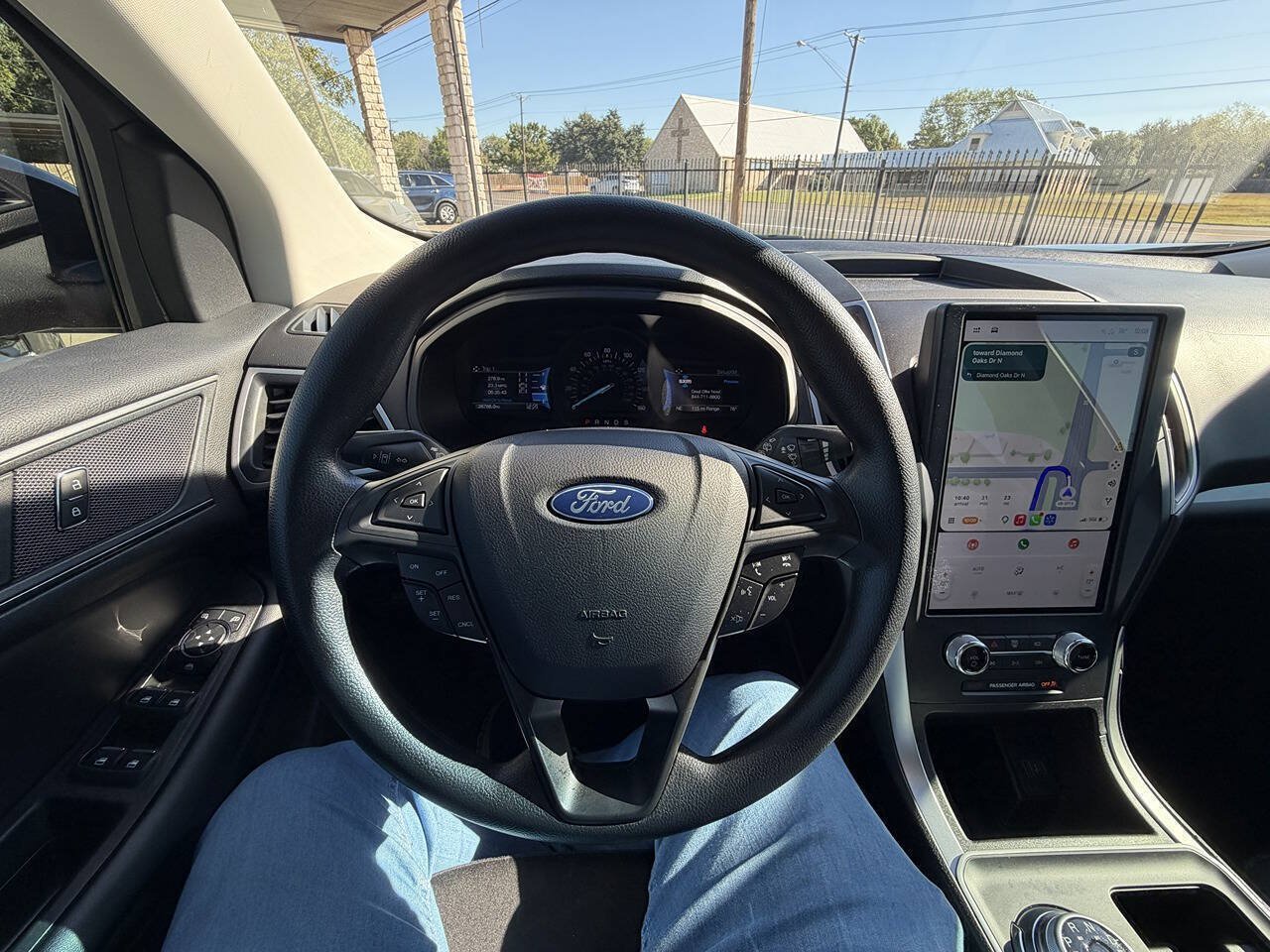 Used 2023 Ford Edge SE w/ Black Appearance Package AWD/4WD image 18