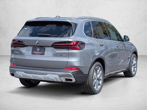 New 2026 BMW X5 xDrive40i image 2