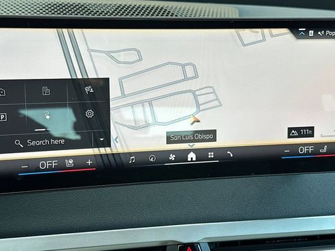 Used 2024 BMW iX xDrive50 w/ Sport Package image 22