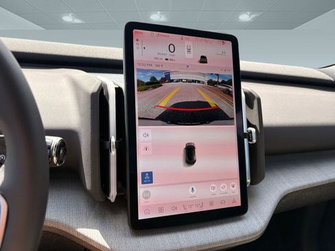 Certified 2025 Volvo EX30 Plus w/ Climate Package image 28