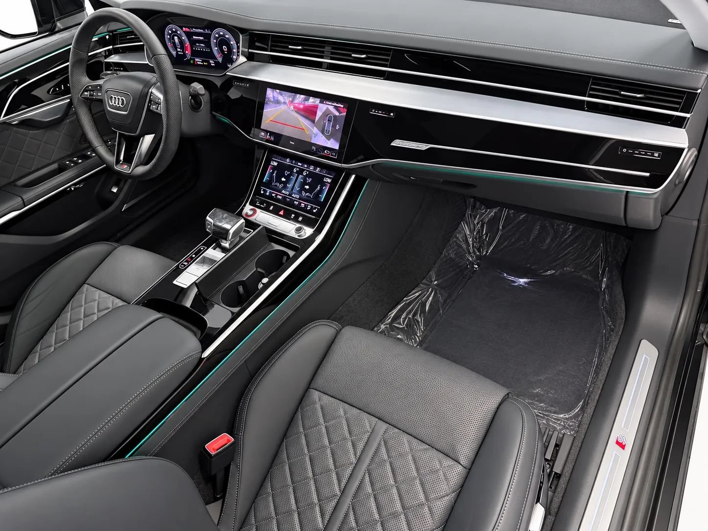 Used 2023 Audi S8 w/ S8 Comfort Plus Package AWD/4WD image 25