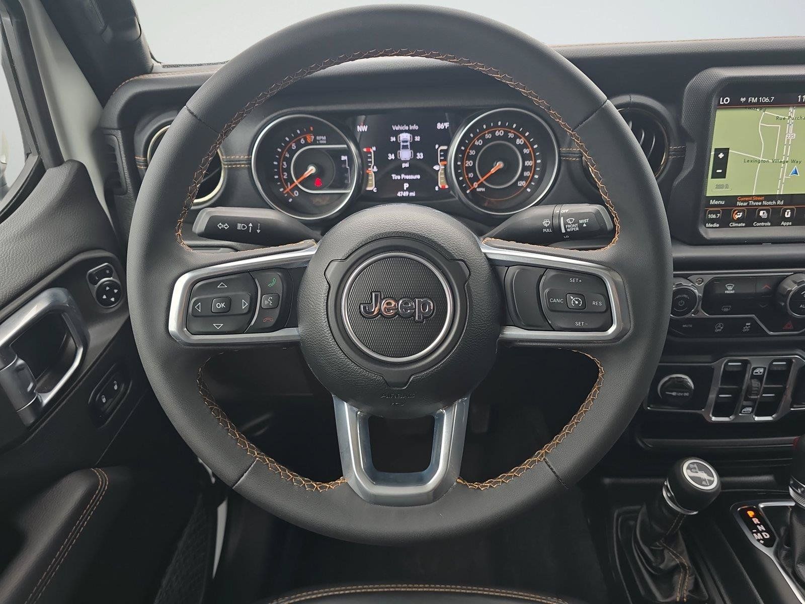 Used 2023 Jeep Gladiator Overland AWD/4WD image 10