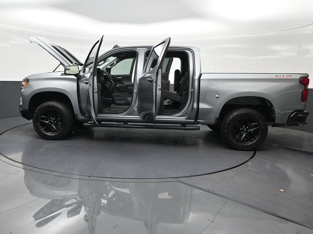 Used 2024 Chevrolet Silverado 1500 Custom Trail Boss AWD/4WD image 33