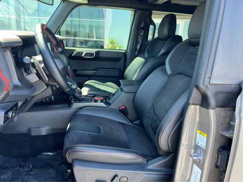 Used 2025 Ford Bronco Raptor AWD/4WD image 23