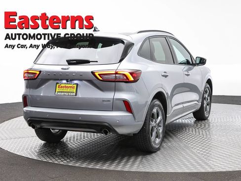 Used 2023 Ford Escape ST-Line Select w/ Tech Pack #1 AWD/4WD image 5