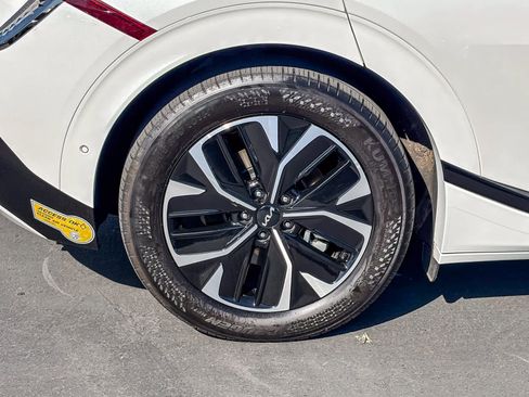 Used 2022 Kia EV6 GT-Line image 10