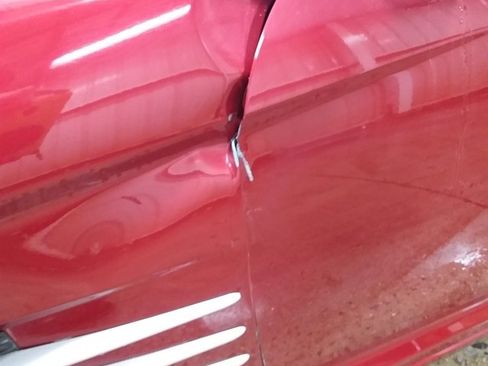 Used 2006 Chrysler Crossfire Limited image 15