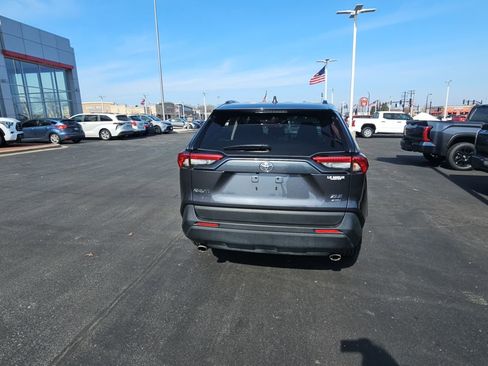 Certified 2025 Toyota RAV4 XLE image 4