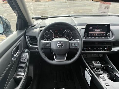 New 2026 Nissan Rogue SV image 18