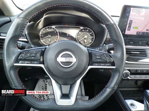 Used 2024 Nissan Altima 2.5 SR w/ SR Premium Package image 21