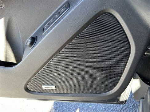 Used 2020 Chevrolet Equinox Premier image 21