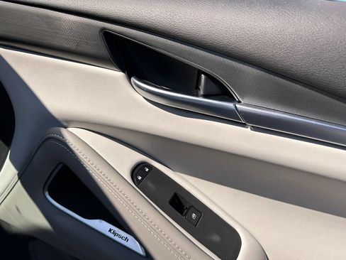 New 2027 INFINITI QX60 Luxe w/ Cargo Package FWD image 17