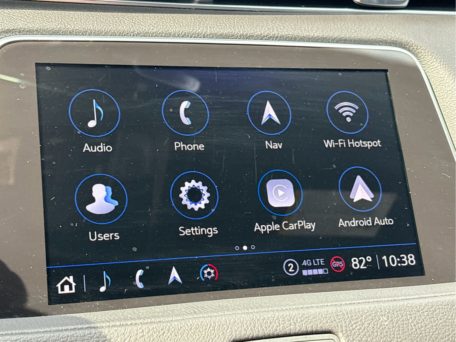 Certified 2021 Cadillac XT4 Sport w/ Enhanced Visibility Package AWD/4WD image 12