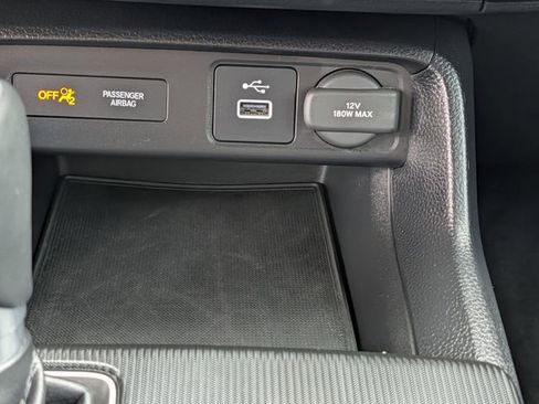 Used 2024 Honda Civic Sport image 17