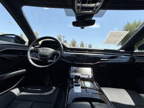 Used 2024 Audi A8 L 3.0T AWD/4WD image 12
