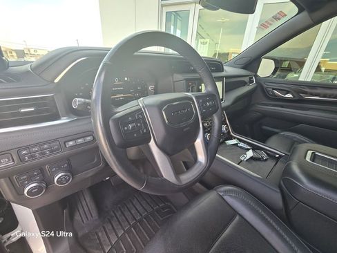 Used 2022 GMC Yukon Denali image 12