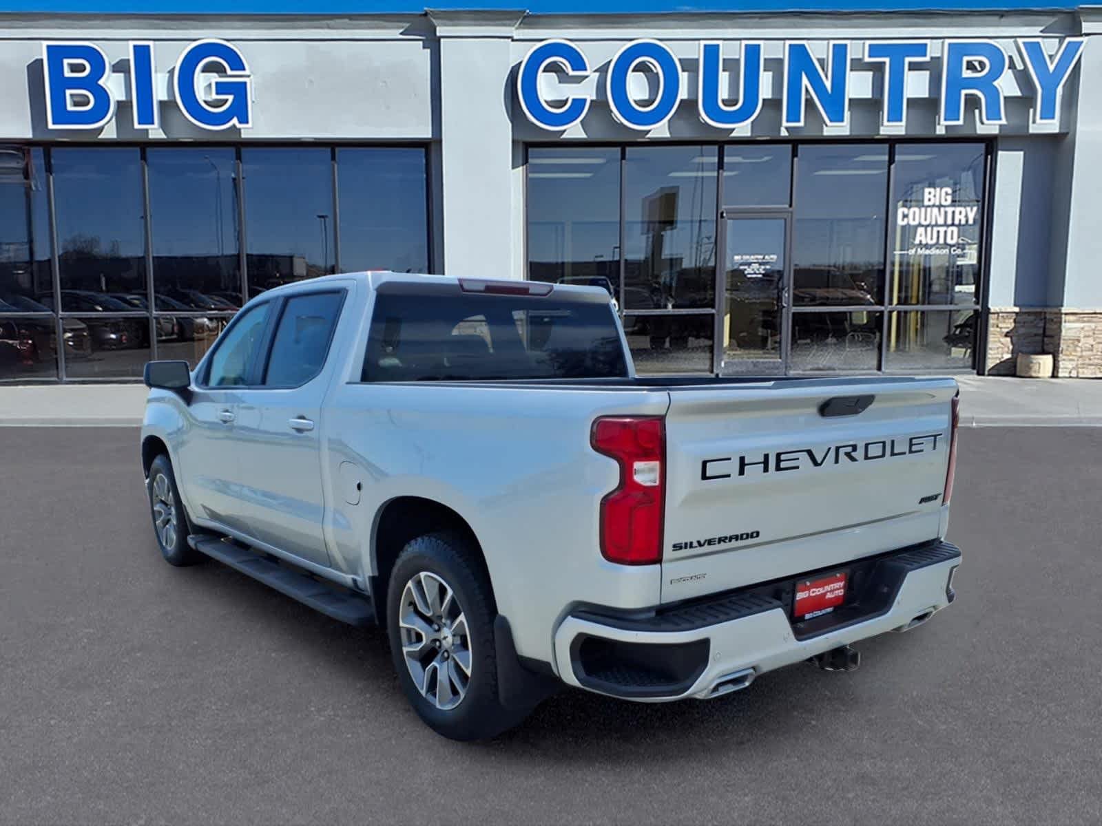 Used 2022 Chevrolet Silverado 1500 RST AWD/4WD image 7