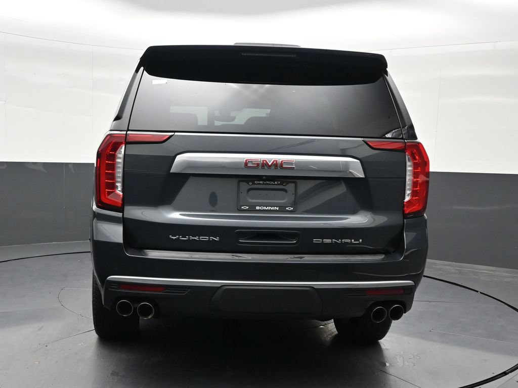 Used 2021 GMC Yukon Denali w/ Denali Premium Package AWD/4WD image 4